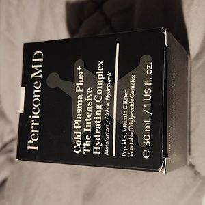 Perricone MD cold plasma plus intensive hydrating complex